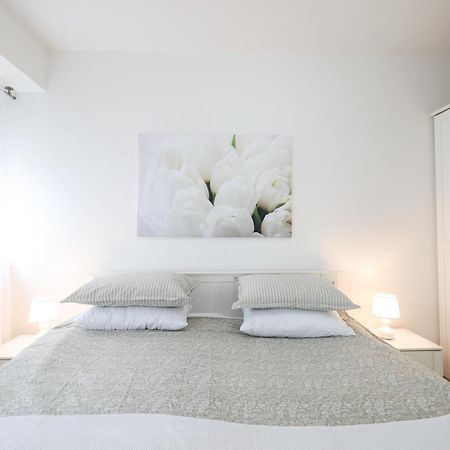 Cozy Niko Apartment - Private Parking And Balcony 扎达尔 外观 照片