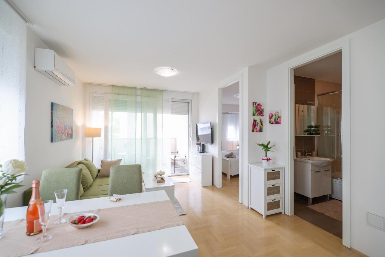Cozy Niko Apartment - Private Parking And Balcony 扎达尔 外观 照片