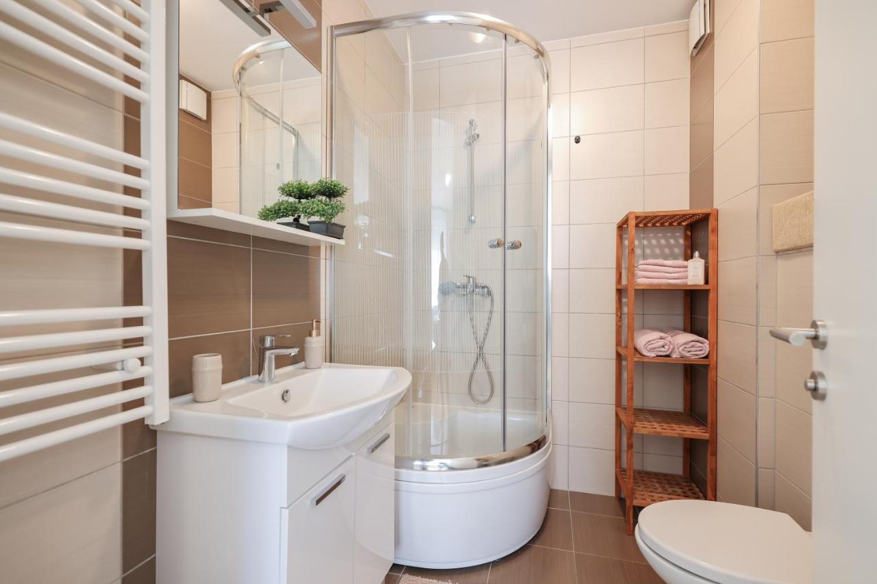 Cozy Niko Apartment - Private Parking And Balcony 扎达尔 外观 照片